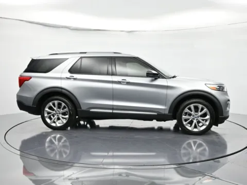 More photos of 2021 Ford Explorer Platinum at Oasis Auto Sales, FL