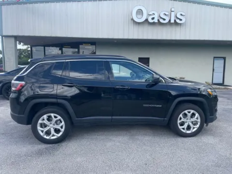Black 2024 Jeep Compass Latitude for sale in Palatka, FL