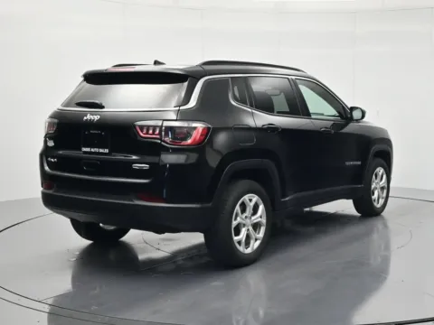 More photos of 2024 Jeep Compass Latitude at Oasis Auto Sales, FL