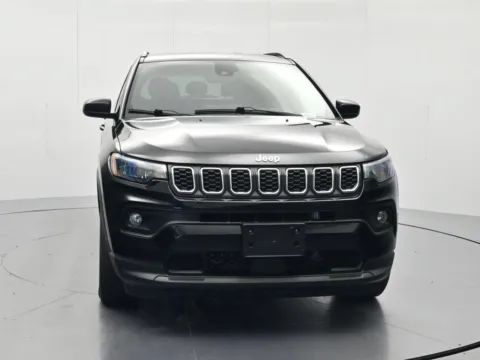 Photos of 2024 Jeep Compass Latitude for sale in Palatka, FL at Oasis Auto Sales