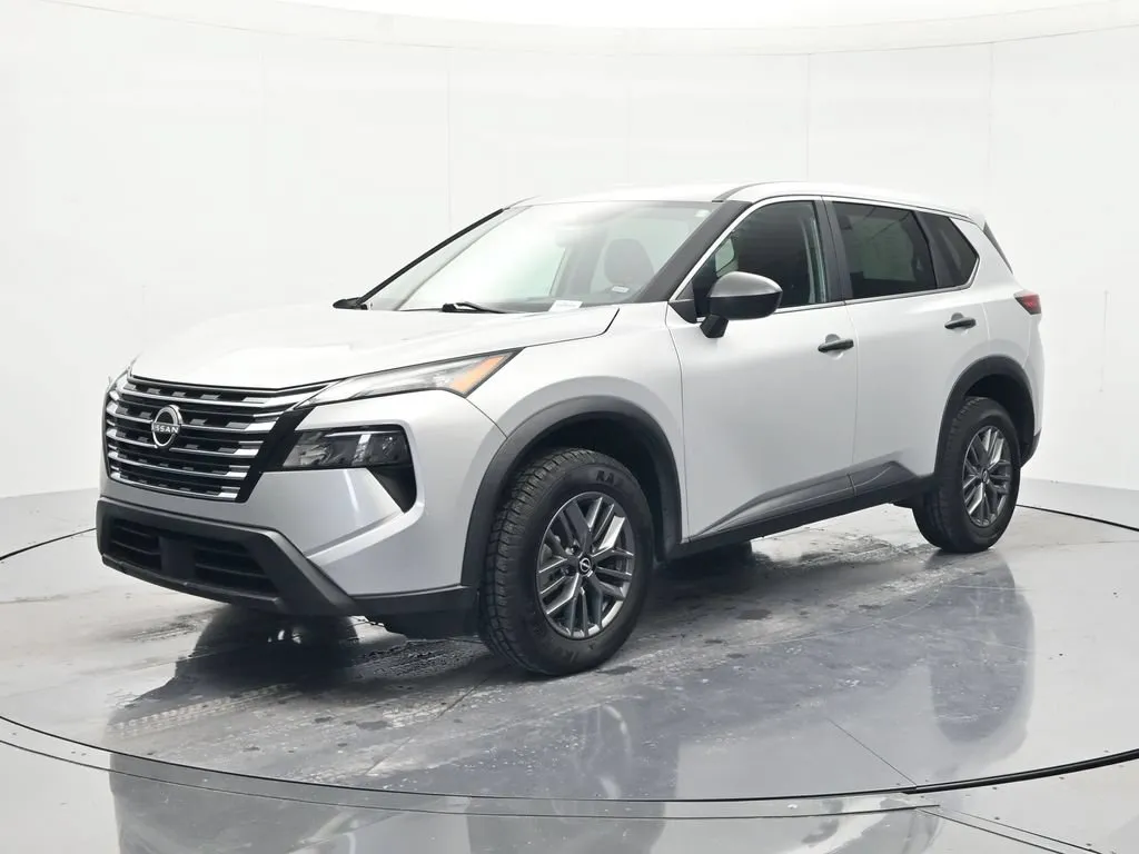 Silver 2024 Nissan Rogue S for sale in Palatka, FL