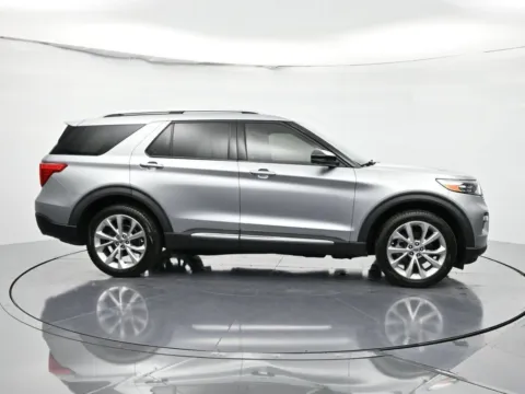 More photos of 2021 Ford Explorer Platinum at Oasis Auto Sales, FL