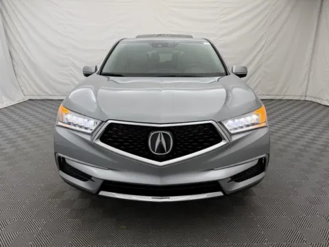 Photos of 2020 Acura MDX w/Technology Pkg for sale in Arlington Heights, IL at Autos of Chicago