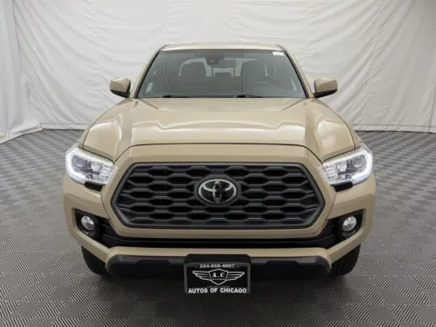 Another view of 2020 Toyota Tacoma TRD Off Road for sale in Arlington Heights, IL at Autos of Chicago