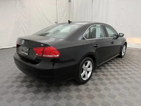 More photos of 2013 Volkswagen Passat SE w/Sunroof at Autos of Chicago, IL