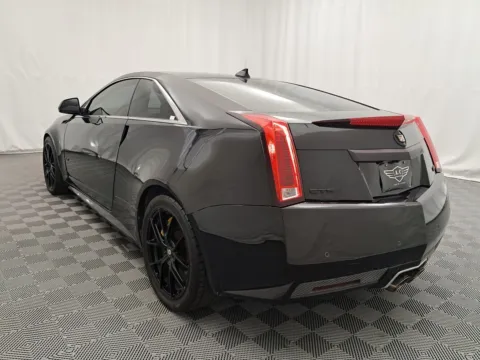 More photos of 2013 Cadillac CTS-V Coupe at Autos of Chicago, IL
