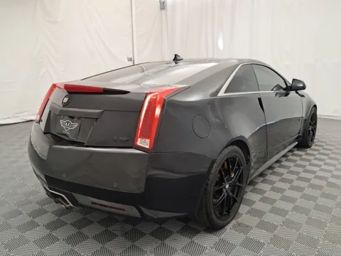 More photos of 2013 Cadillac CTS-V Coupe at Autos of Chicago, IL
