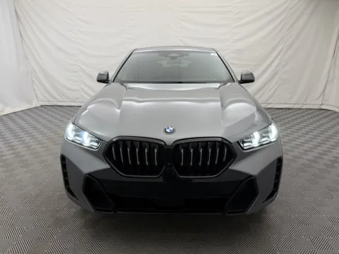 Another view of 2025 BMW X6 xDrive40i for sale in Arlington Heights, IL at Autos of Chicago
