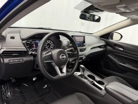 More photos of 2025 Nissan Altima SV at Autos of Chicago, IL