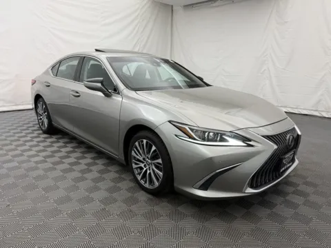 More photos of 2019 Lexus ES 350 at Autos of Chicago, IL