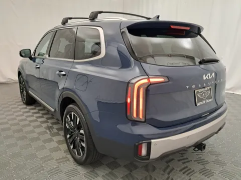 More photos of 2024 Kia Telluride SX at Autos of Chicago, IL