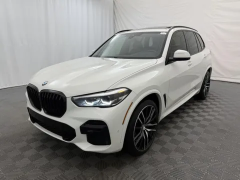 Photos of 2022 BMW X5 xDrive40i for sale in Arlington Heights, IL at Autos of Chicago