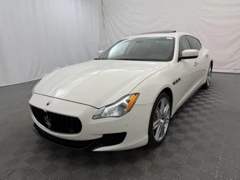 Photos of 2014 Maserati Quattroporte S Q4 for sale in Arlington Heights, IL at Autos of Chicago