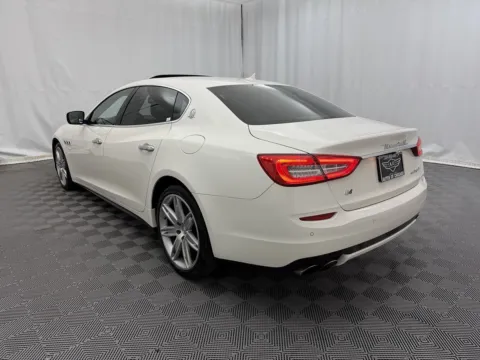 More photos of 2014 Maserati Quattroporte S Q4 at Autos of Chicago, IL