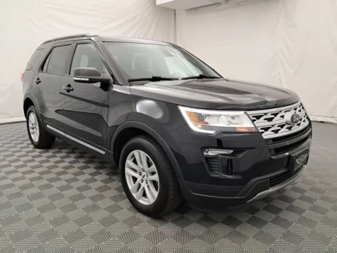 Photos of 2019 Ford Explorer XLT for sale in Arlington Heights, IL at Autos of Chicago