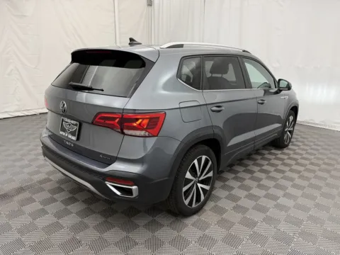 More photos of 2023 Volkswagen Taos SE at Autos of Chicago, IL