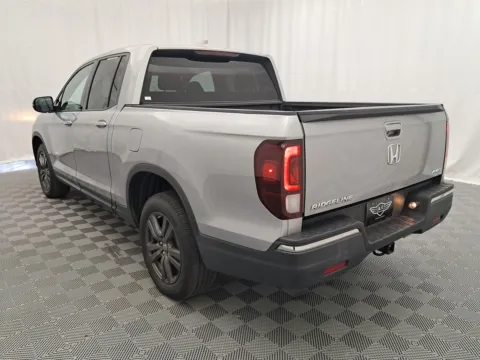 More photos of 2019 Honda Ridgeline Sport at Autos of Chicago, IL