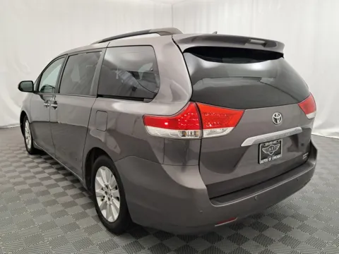 More photos of 2013 Toyota Sienna Ltd at Autos of Chicago, IL