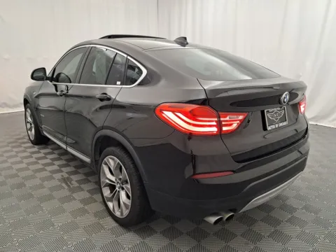 More photos of 2018 BMW X4 xDrive28i at Autos of Chicago, IL