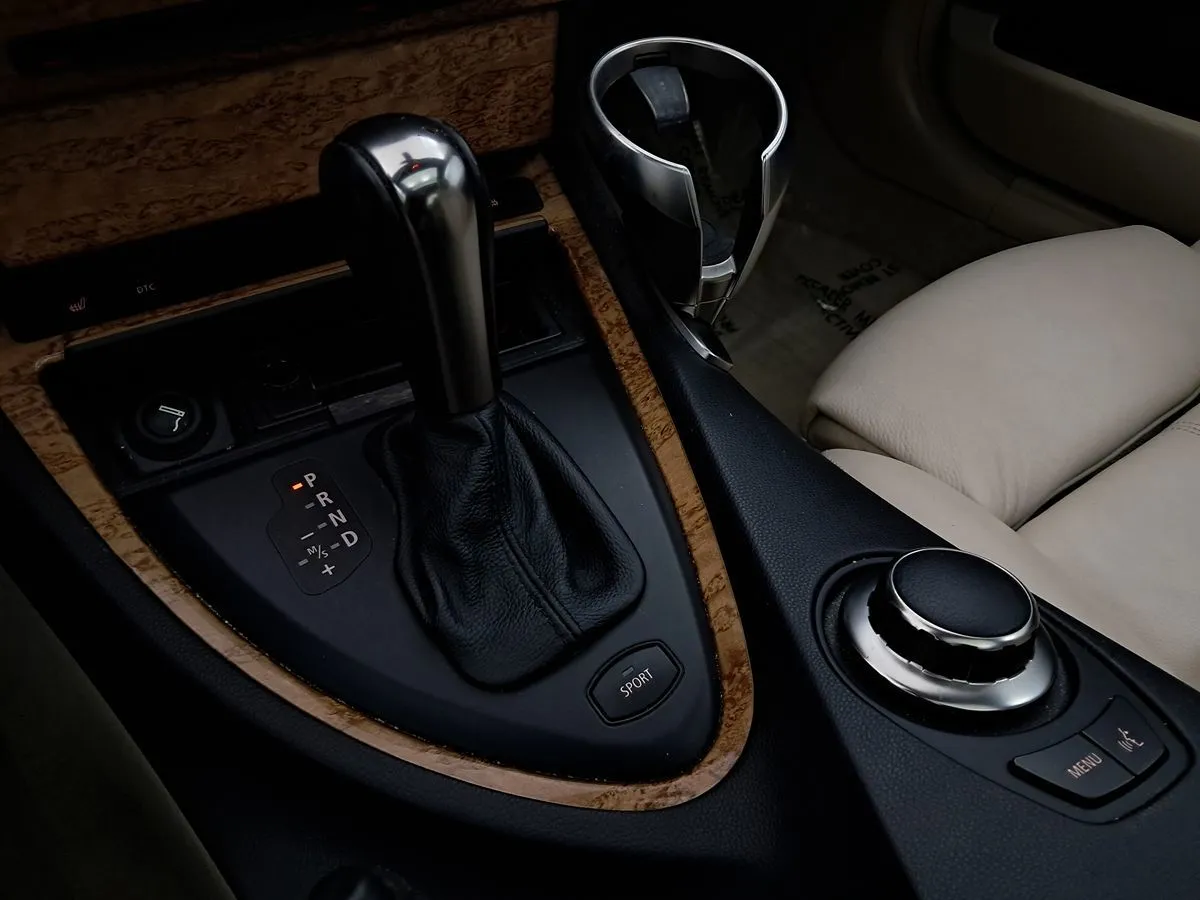 2006 BMW 6 Series 650i - Photo 18