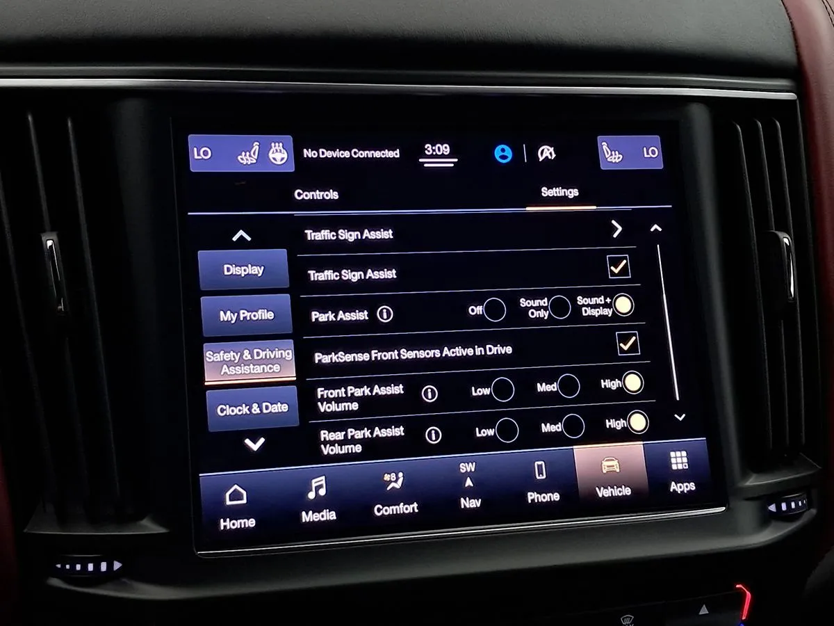2021 Maserati Levante S - Photo 19