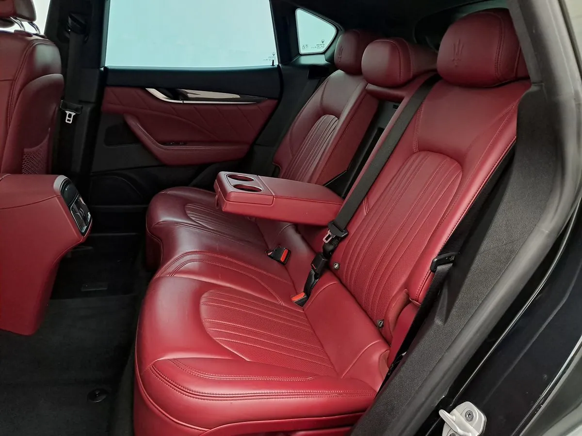 2021 Maserati Levante S - Photo 29