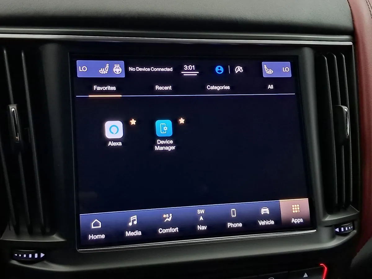 2021 Maserati Levante S - Photo 22