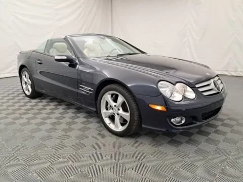 Another view of 2007 Mercedes-Benz SL-Class 5.5L V12 for sale in Arlington Heights, IL at Autos of Chicago