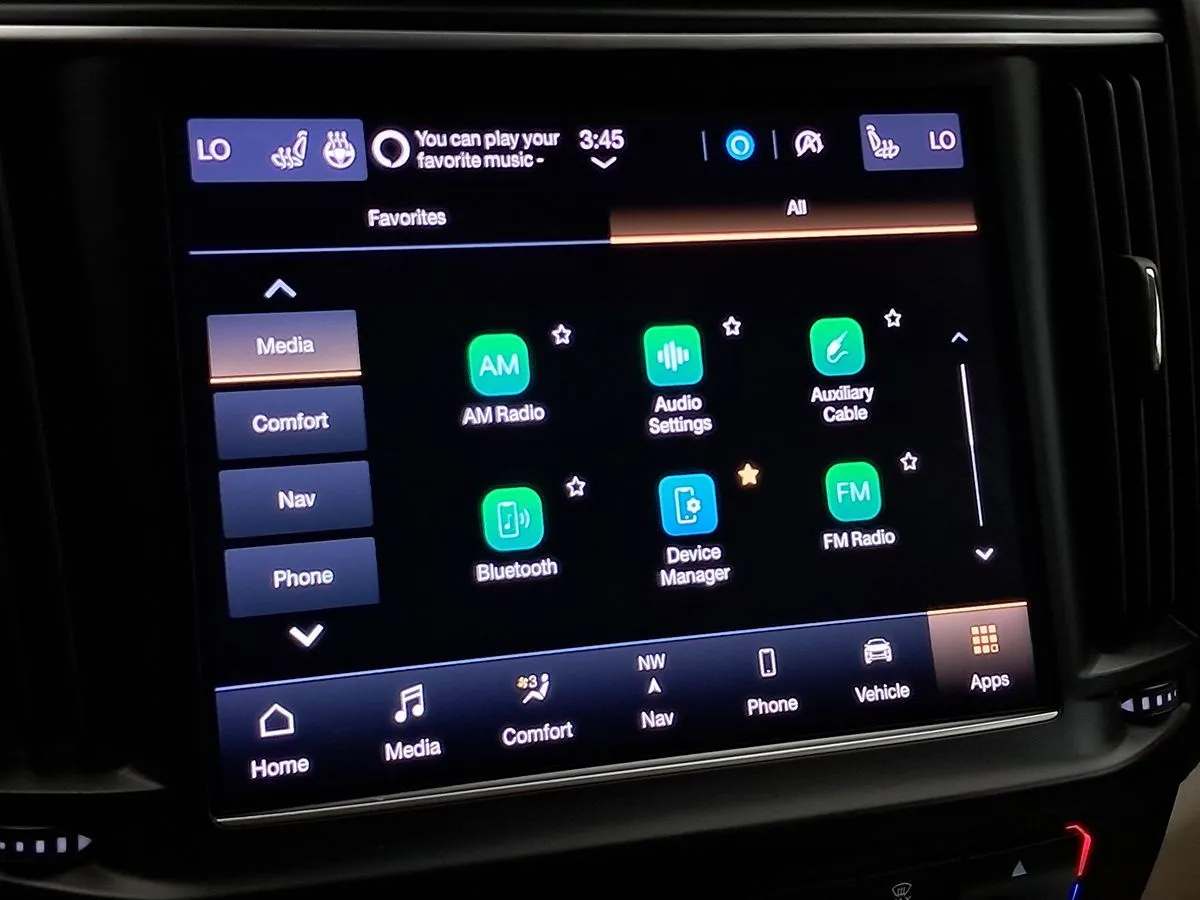 2021 Maserati Levante S - Photo 20