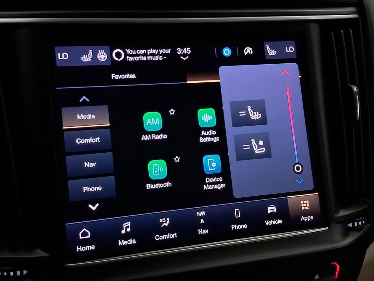 2021 Maserati Levante S - Photo 18