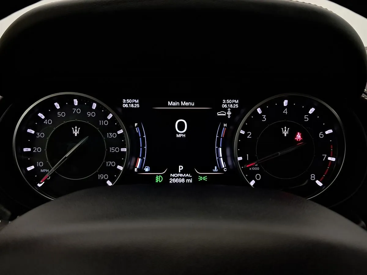 2021 Maserati Levante S - Photo 8