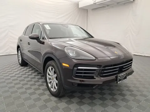 Photos of 2019 Porsche Cayenne for sale in Arlington Heights, IL at Autos of Chicago