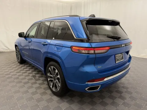 More photos of 2022 Jeep Grand Cherokee 4xe Overland at Autos of Chicago, IL