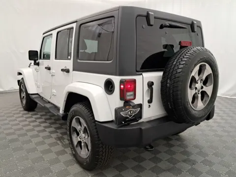 More photos of 2018 Jeep Wrangler JK Unlimited Sahara at Autos of Chicago, IL