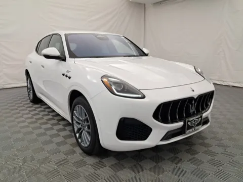 Photos of 2023 Maserati Grecale GT for sale in Arlington Heights, IL at Autos of Chicago