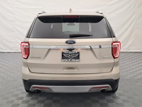 More photos of 2017 Ford Explorer Limited at Autos of Chicago, IL