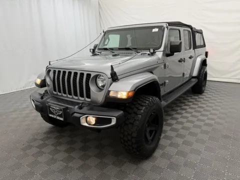Photos of 2021 Jeep Gladiator Sport S for sale in Arlington Heights, IL at Autos of Chicago