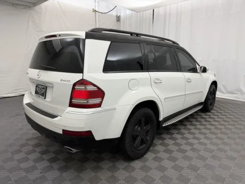 More photos of 2008 Mercedes-Benz GL-Class 4.6L at Autos of Chicago, IL