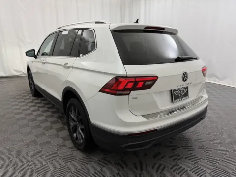 More photos of 2023 Volkswagen Tiguan SE at Autos of Chicago, IL