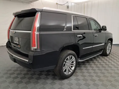More photos of 2016 Cadillac Escalade Standard at Autos of Chicago, IL
