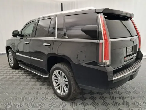 More photos of 2016 Cadillac Escalade Standard at Autos of Chicago, IL