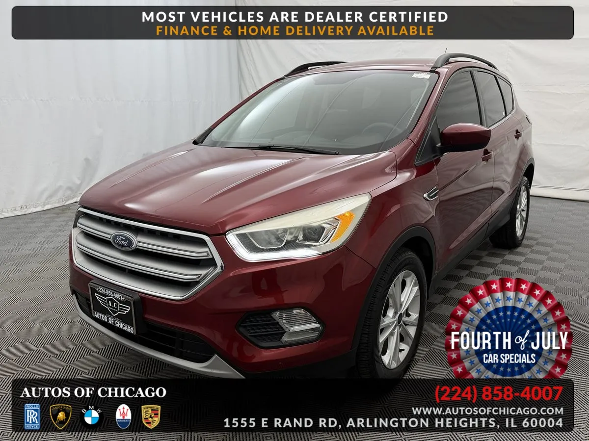 Red 2017 Ford Escape SE for sale in Arlington Heights, IL