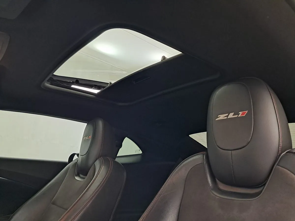 2013 Chevrolet Camaro ZL1 - Photo 11