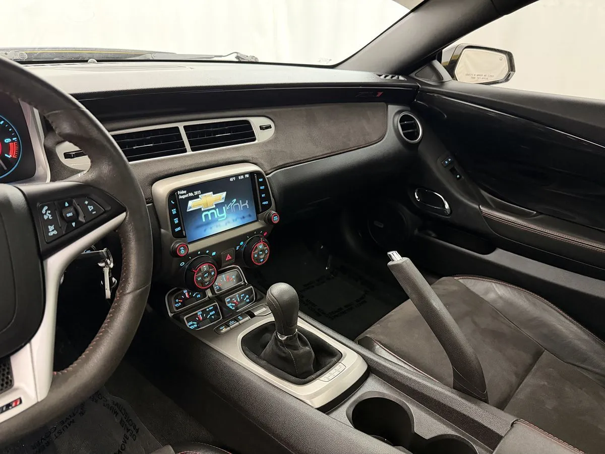 2013 Chevrolet Camaro ZL1 - Photo 22