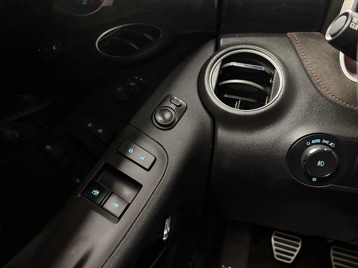 2013 Chevrolet Camaro ZL1 - Photo 19