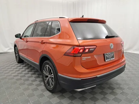 More photos of 2018 Volkswagen Tiguan SEL at Autos of Chicago, IL