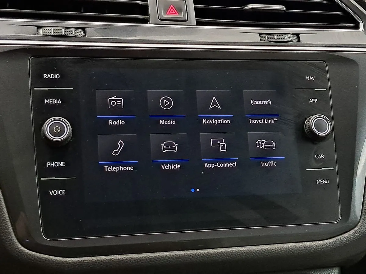 2018 Volkswagen Tiguan SEL - Photo 16
