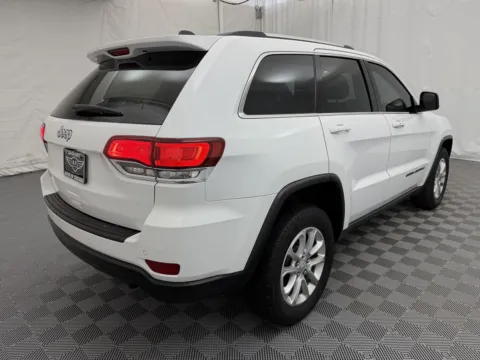 Another view of 2021 Jeep Grand Cherokee Laredo E for sale in Arlington Heights, IL at Autos of Chicago
