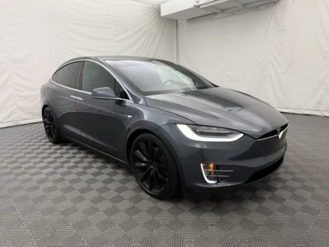 More photos of 2019 Tesla Model X Standard Range at Autos of Chicago, IL