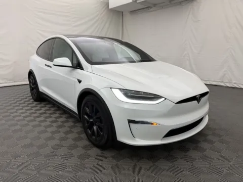 More photos of 2022 Tesla Model X at Autos of Chicago, IL